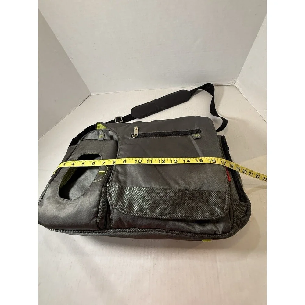 Fisher-Price Fast Finder Deluxe Messenger Diaper Bag Grey Green Baby Organizer